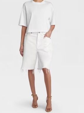 KBB BY KAHLANA THE DISTRESSED RACHEL SHORTS (WHITE DENIM)